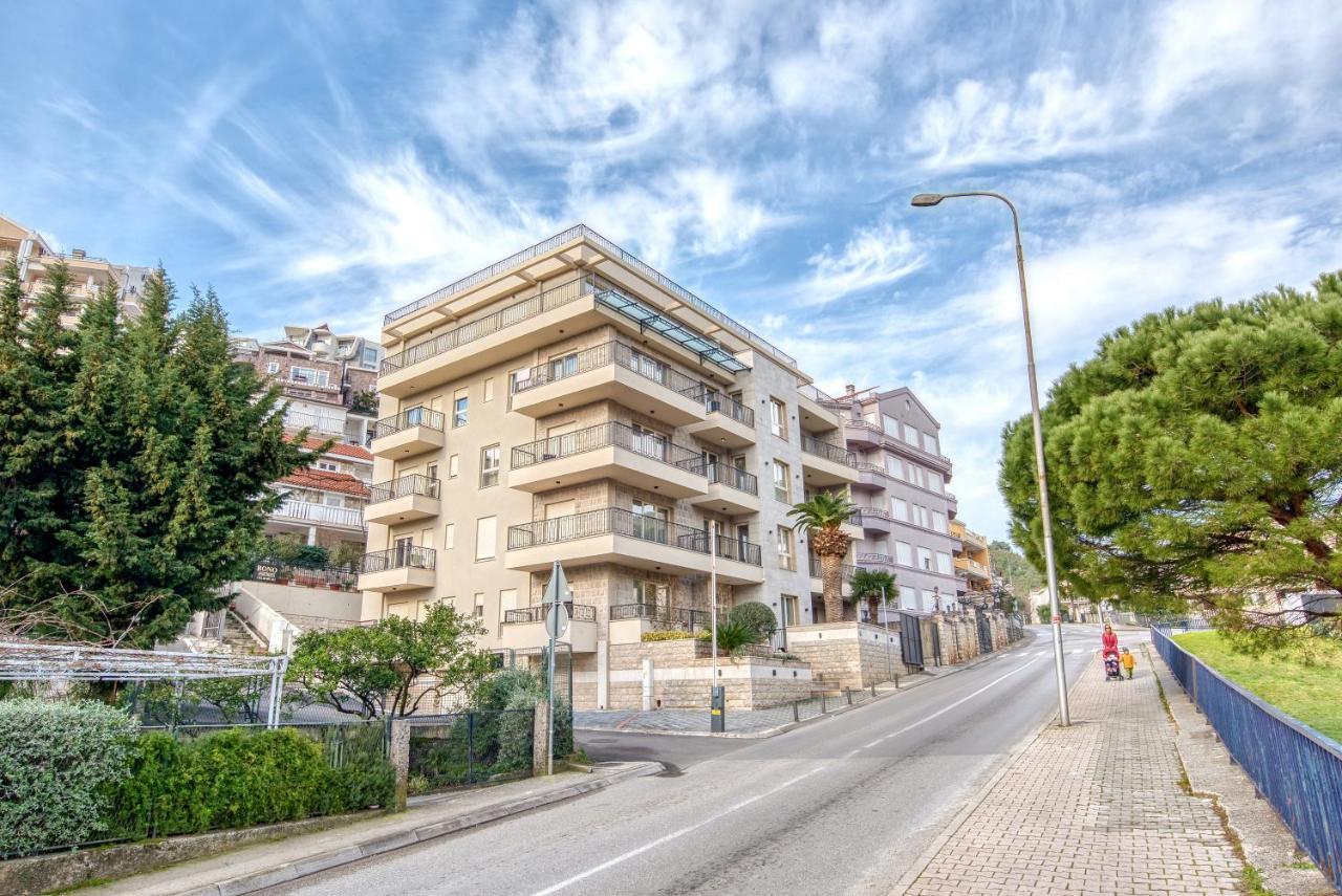 Ap Royal Oak - 2 Bedroom Apartment In Budva Exteriér fotografie